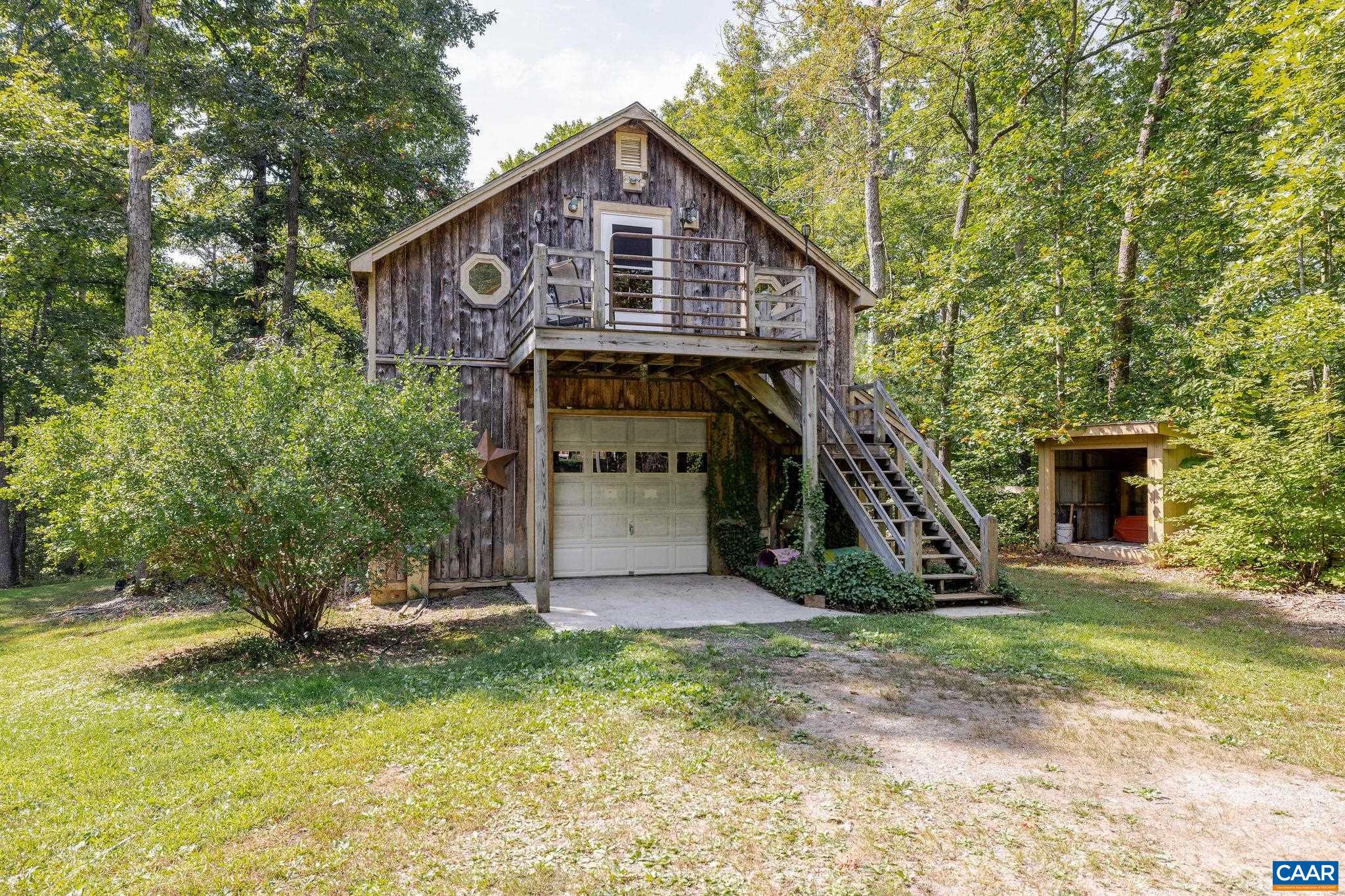 7279 ESMONT RD