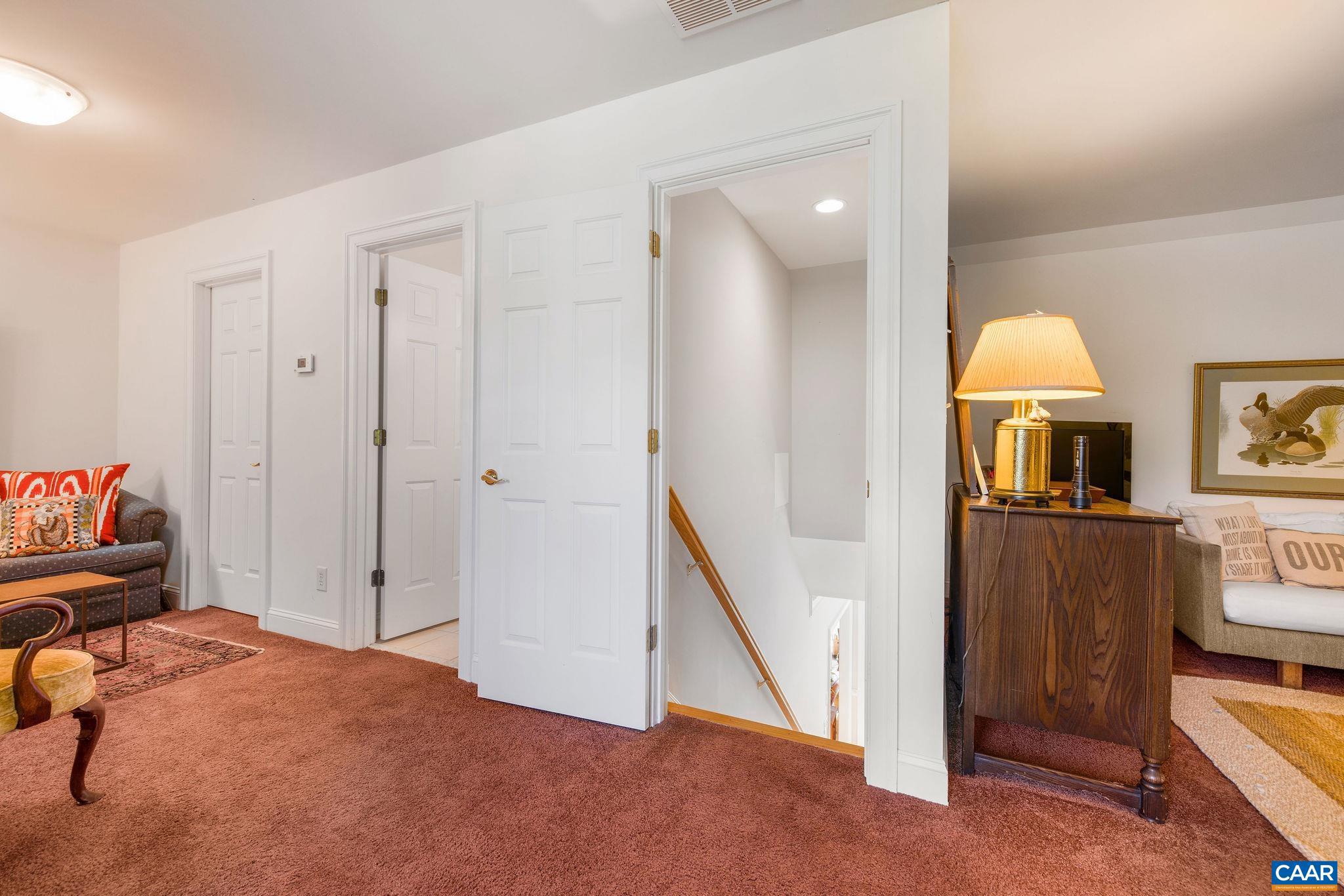 3351 DARBY RD