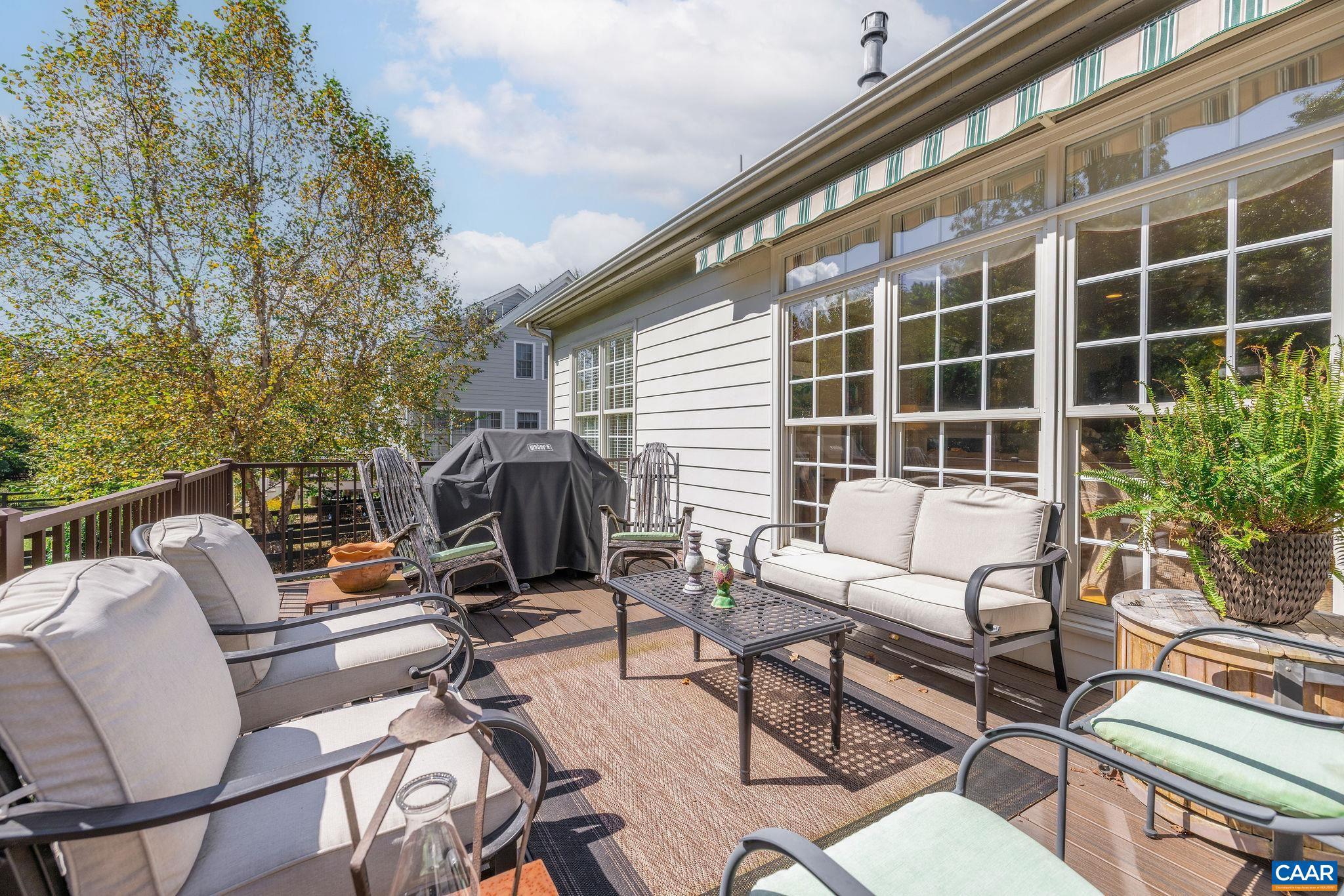 3351 DARBY RD