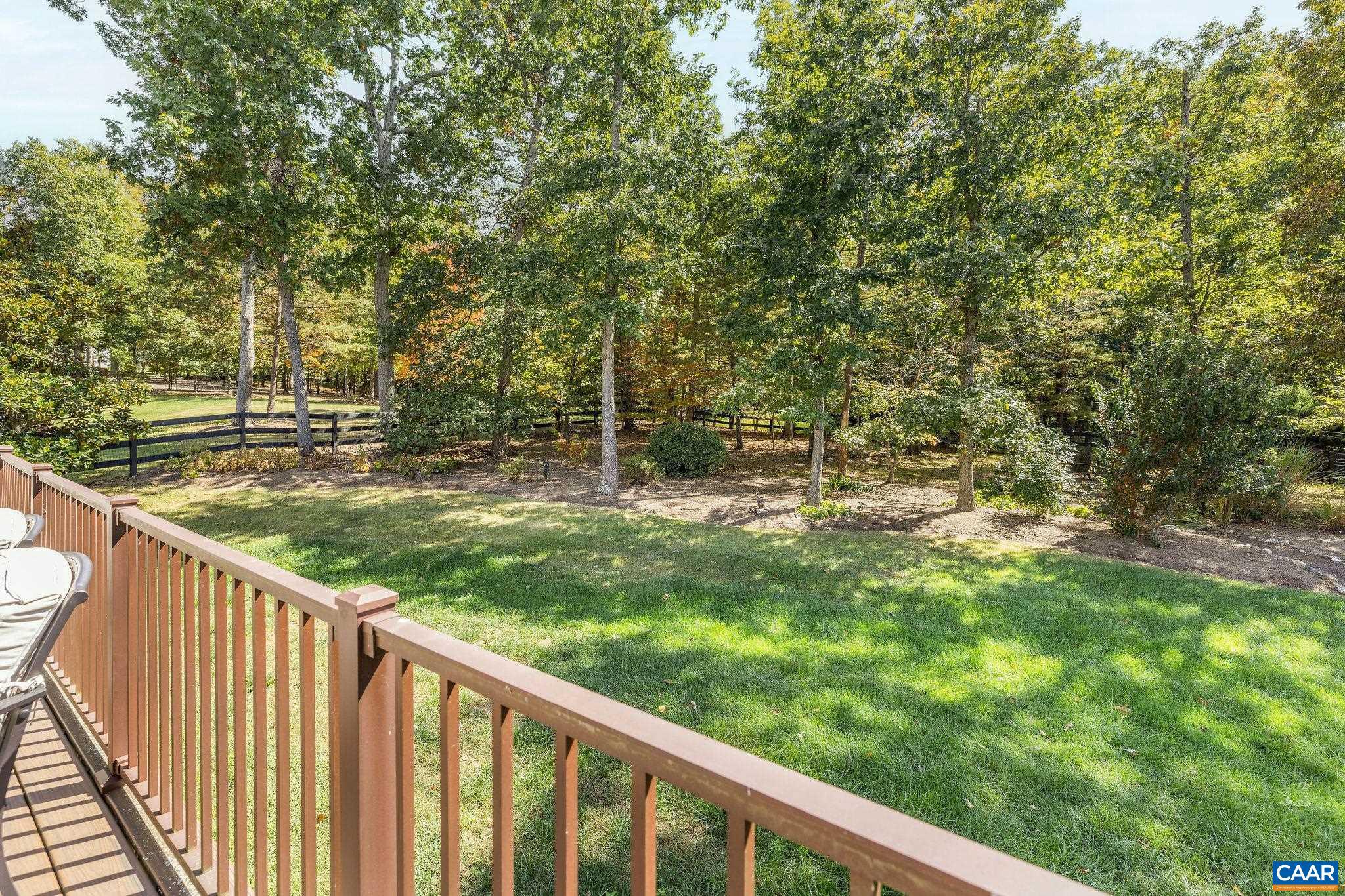 3351 DARBY RD