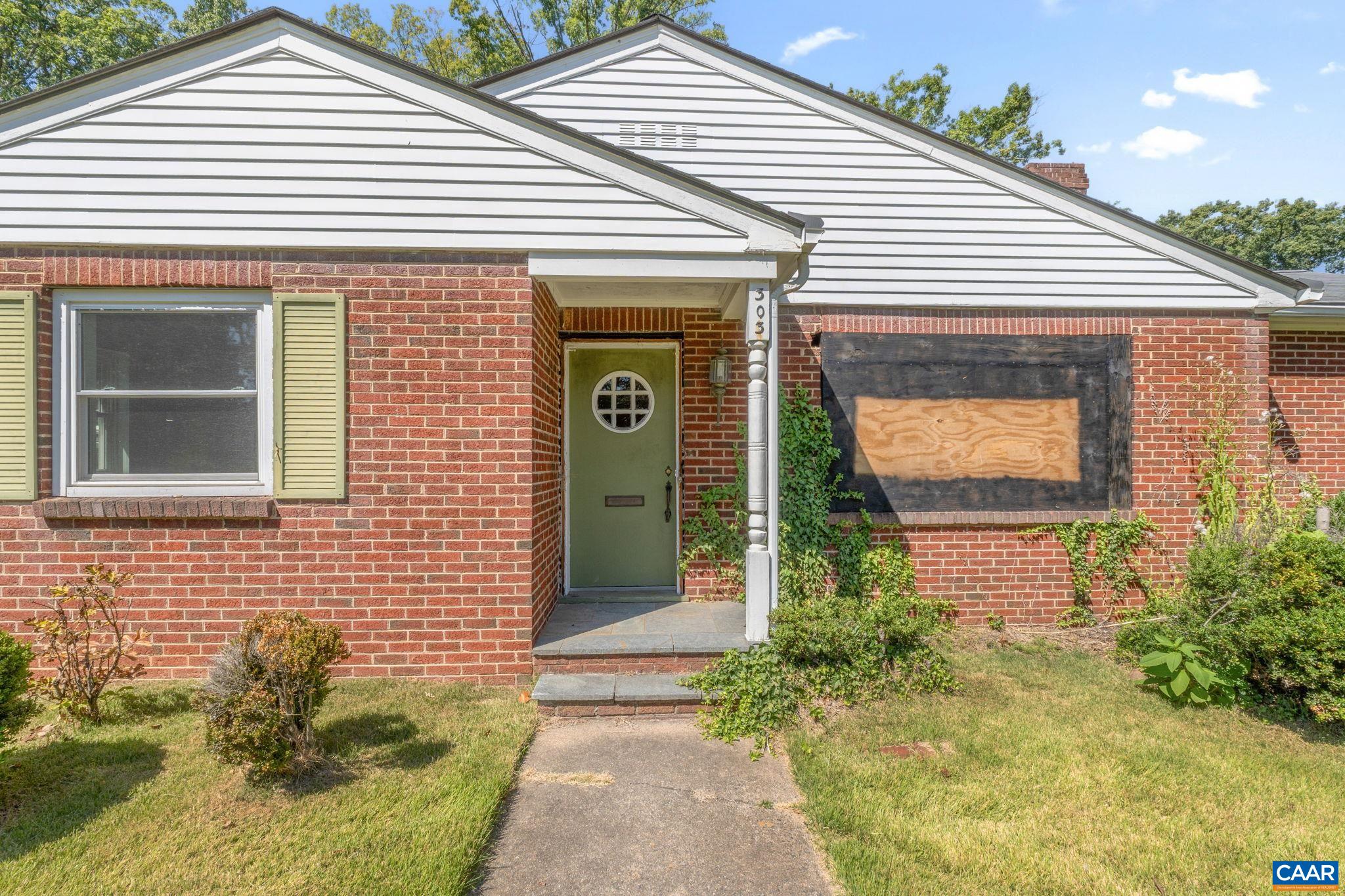 303 ALDERMAN RD