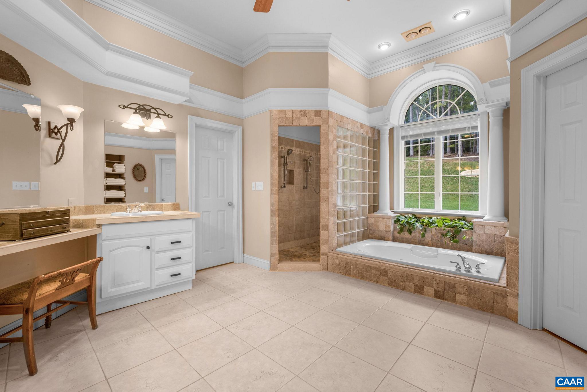 3395 BROOKSIDE DR