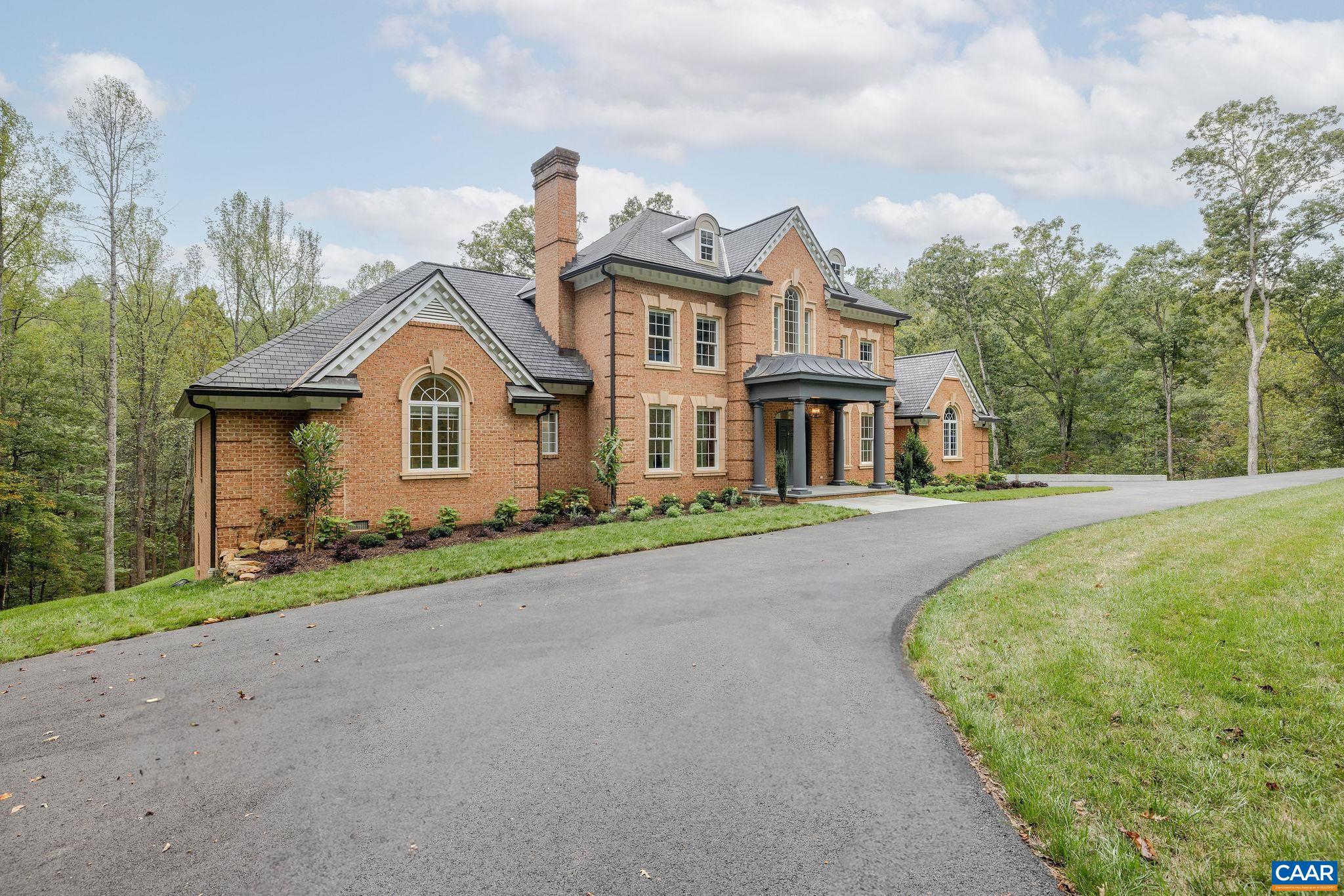 3395 BROOKSIDE DR