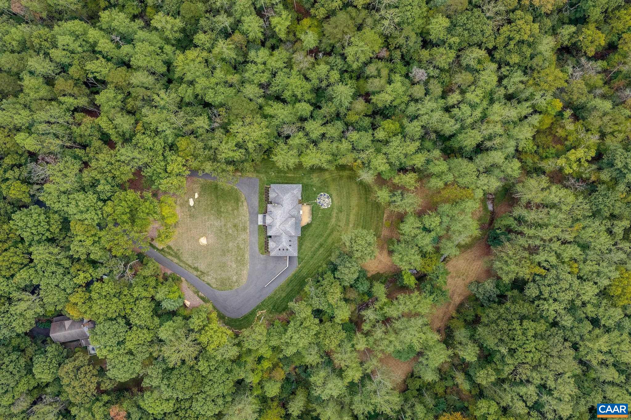 3395 BROOKSIDE DR