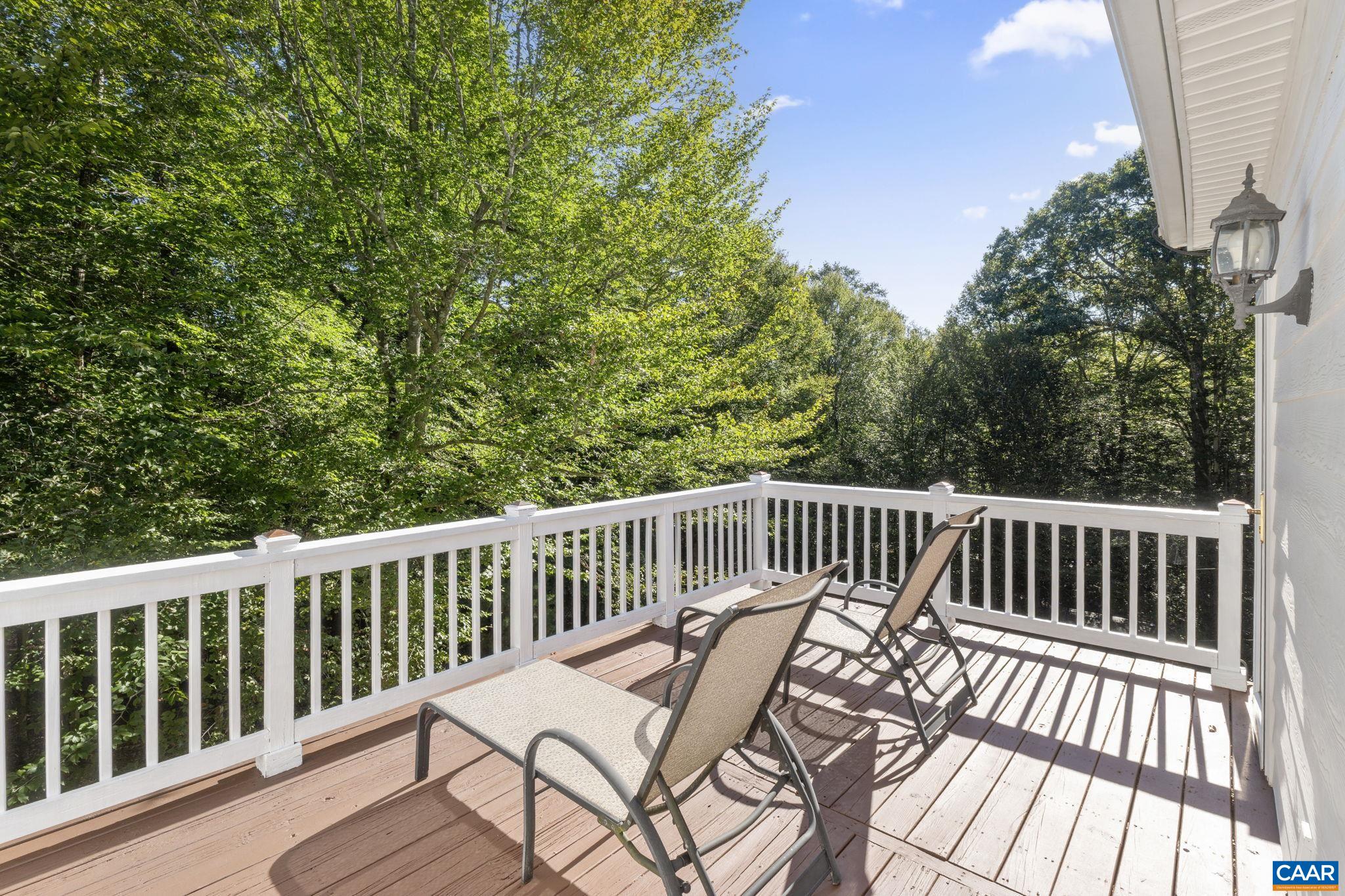 2370 WALNUT RIDGE LN