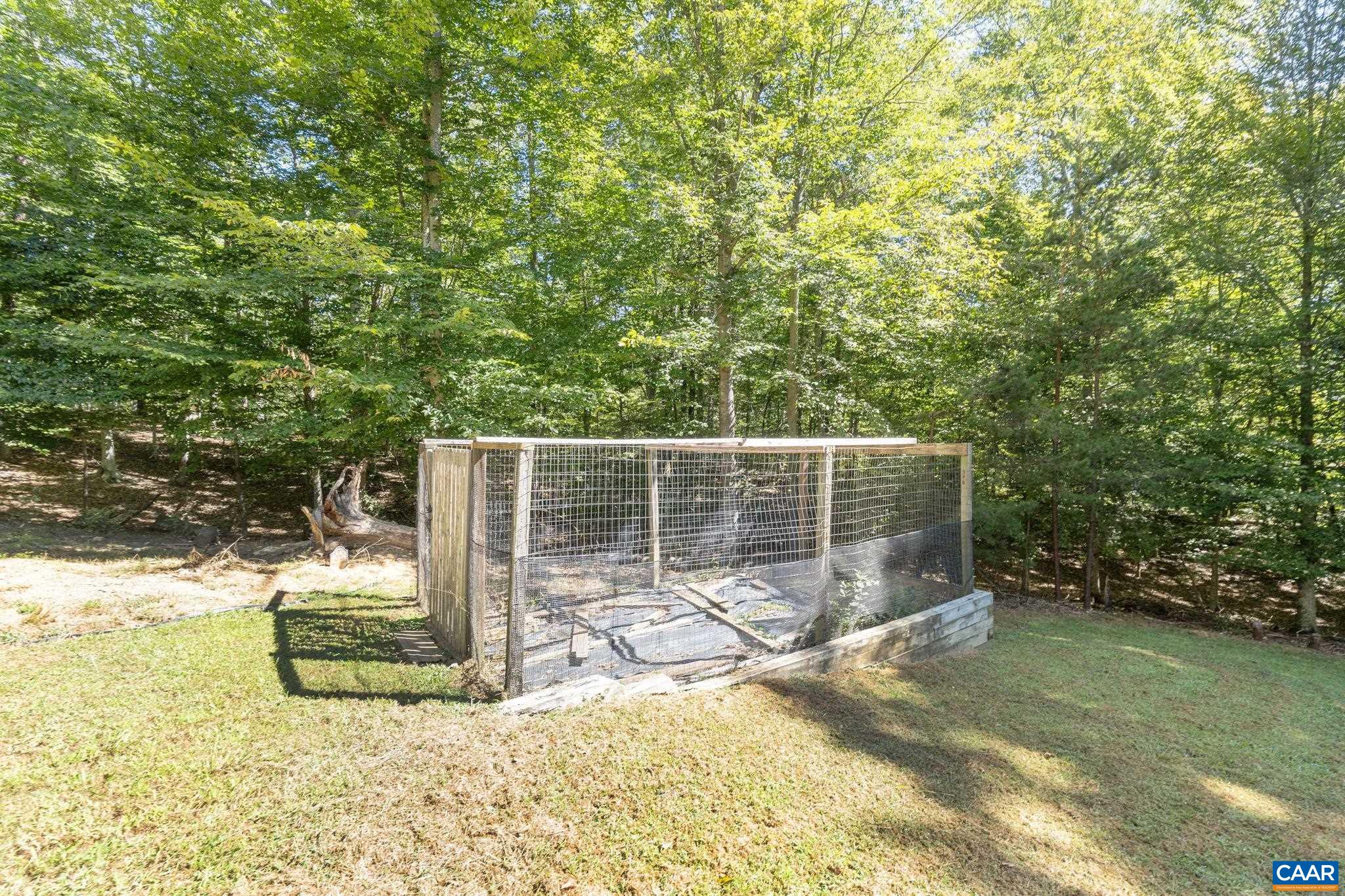2370 WALNUT RIDGE LN