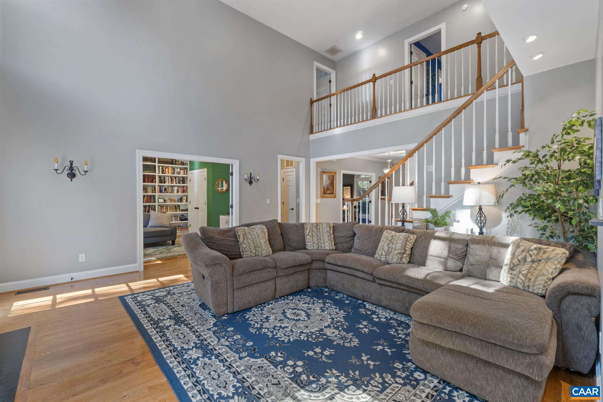 2370 WALNUT RIDGE LN
