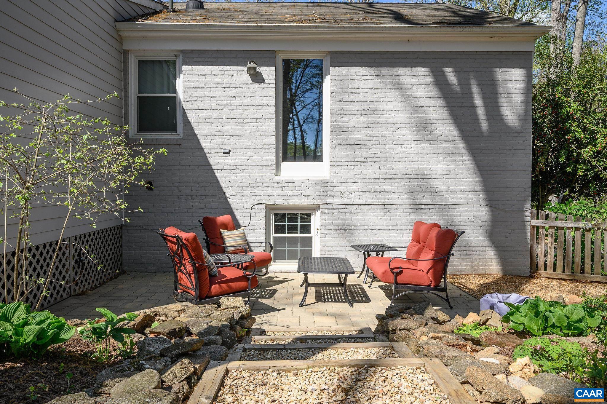 1619 INGLEWOOD DR