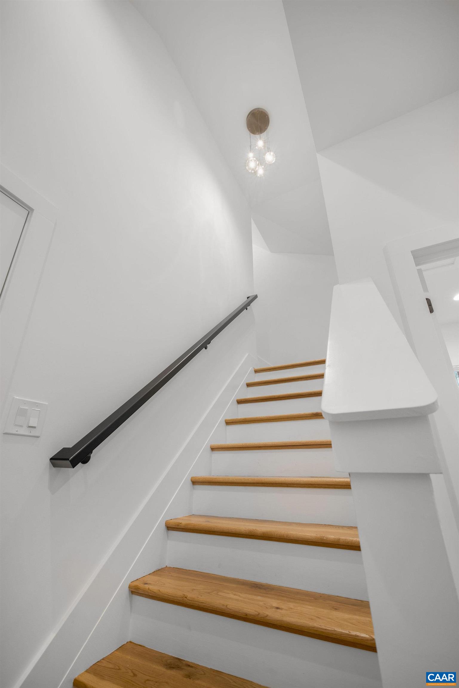 2465 SUMMIT RIDGE TRL
