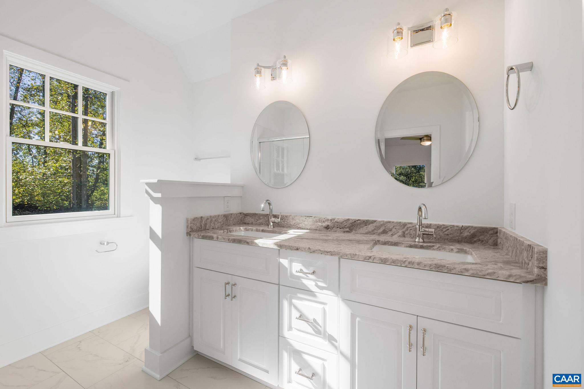 2465 SUMMIT RIDGE TRL