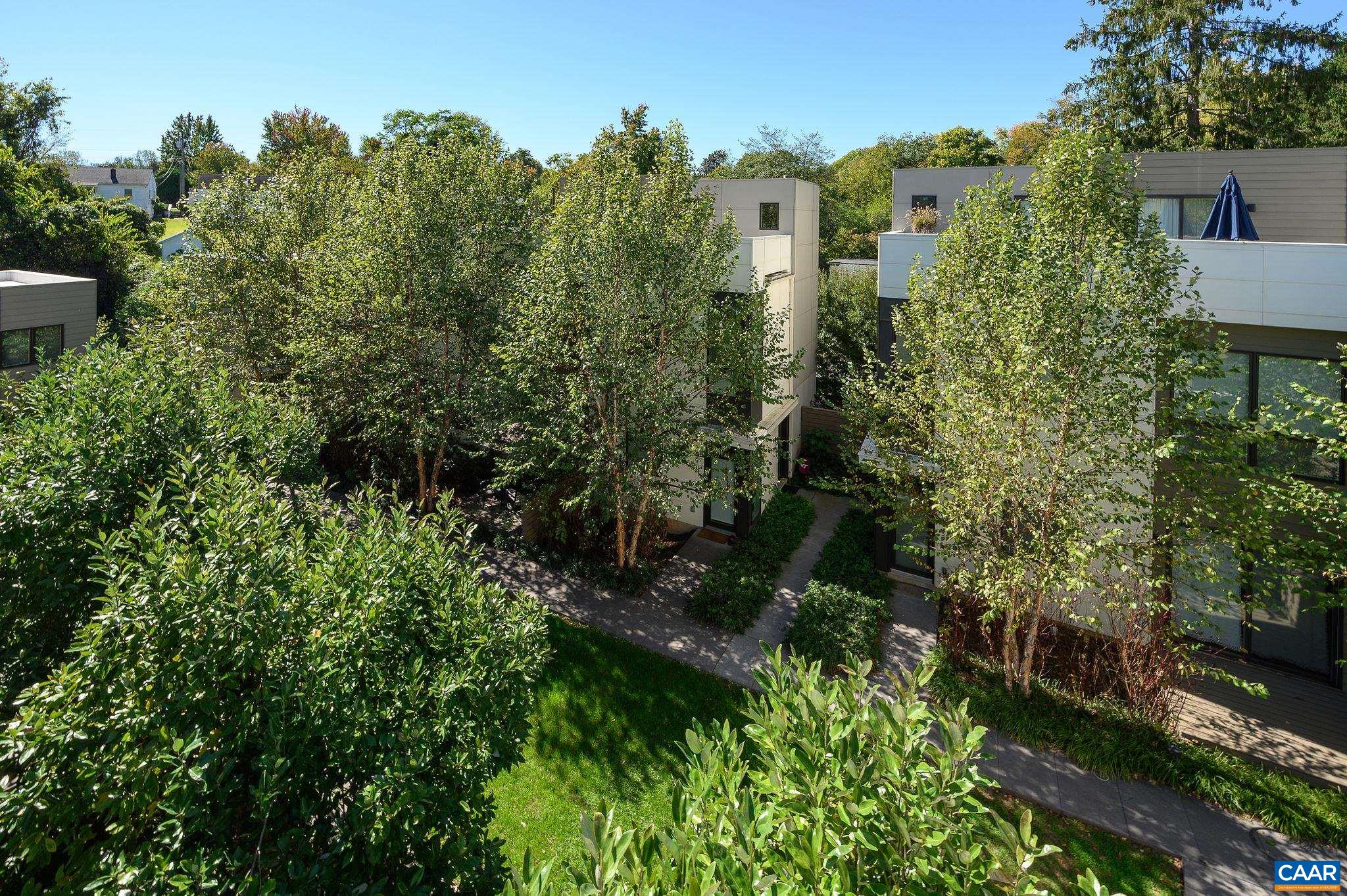 1130 E HIGH ST Unit: J