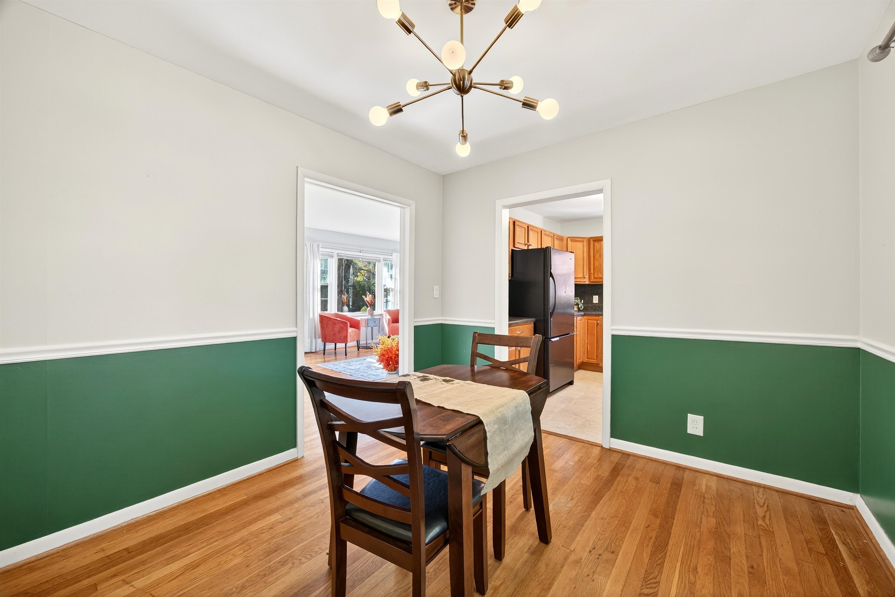 19 N LYNNHAVEN DR