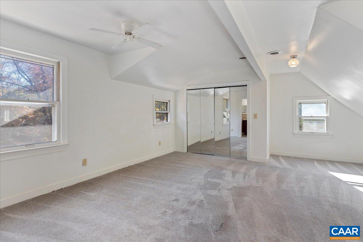555 GILLUMS RIDGE RD