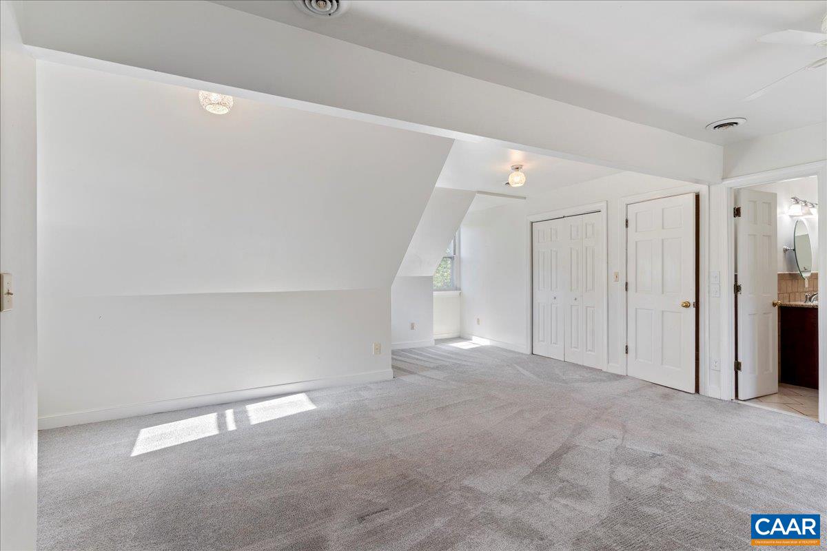555 GILLUMS RIDGE RD