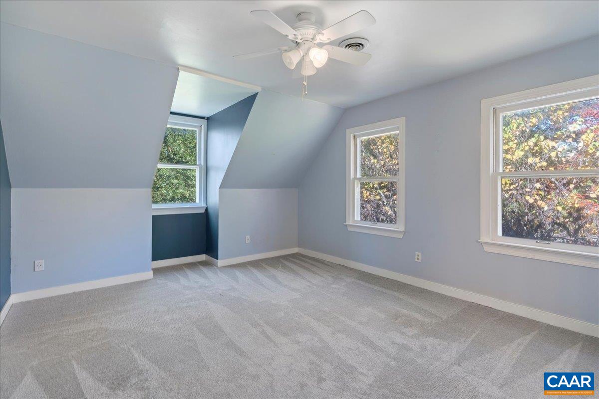 555 GILLUMS RIDGE RD