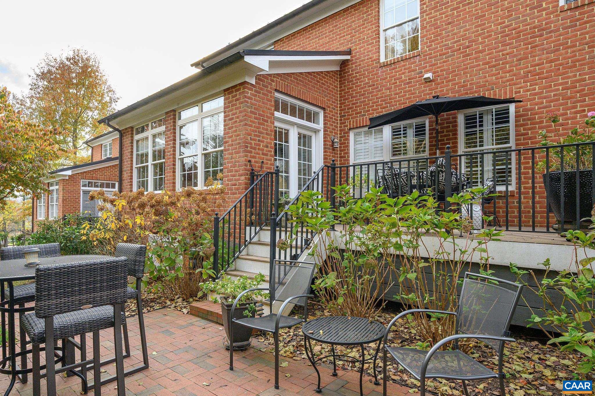 824 COLRIDGE DR