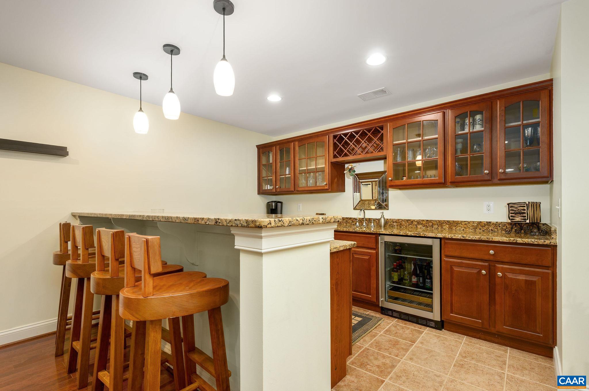 824 COLRIDGE DR