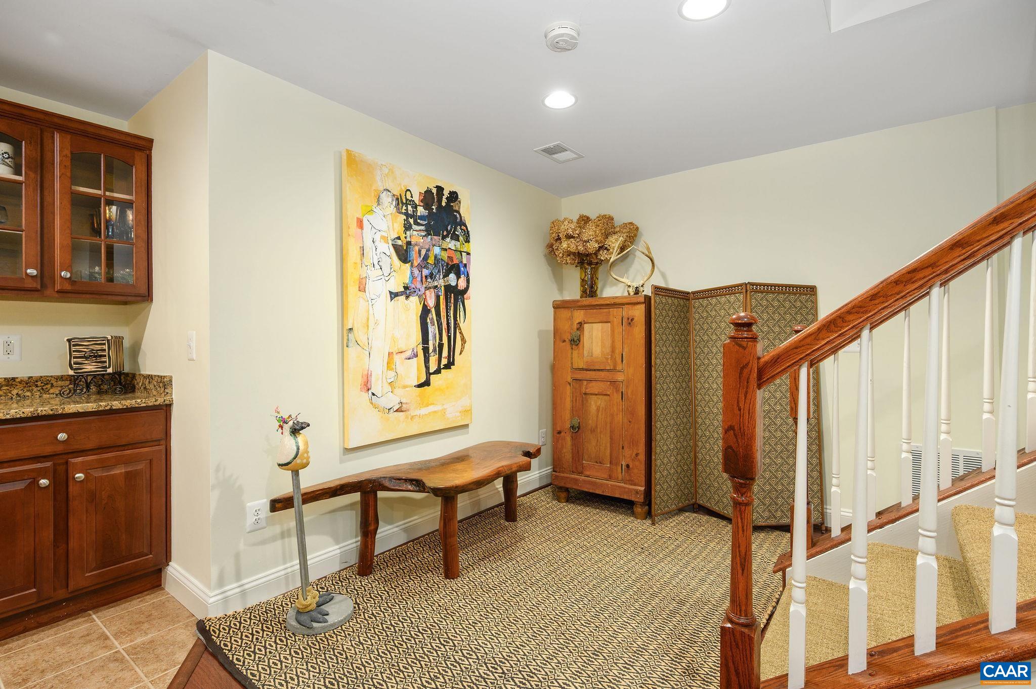 824 COLRIDGE DR