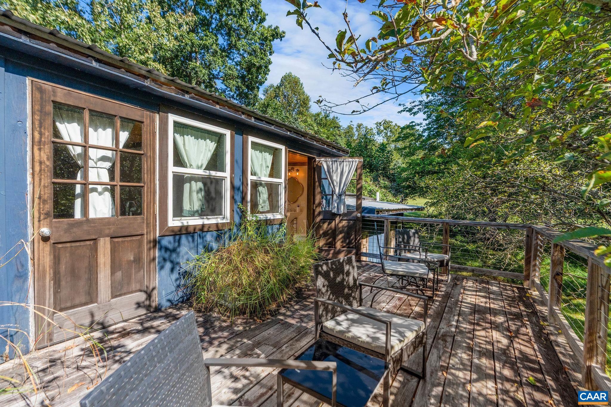 1562 Afton Mountain Rd