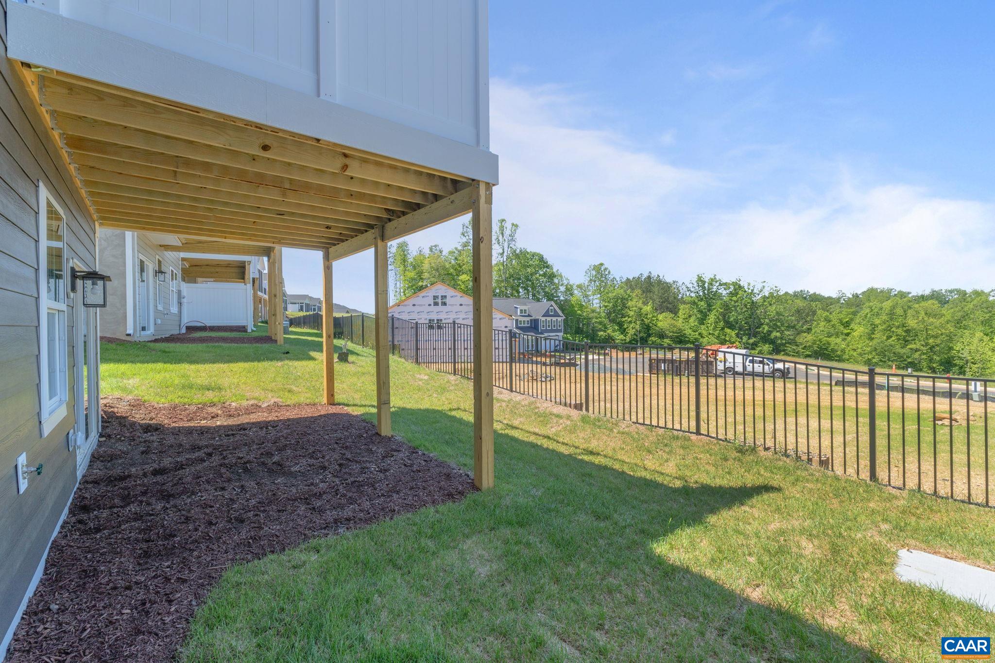 1365 LACONIA LN