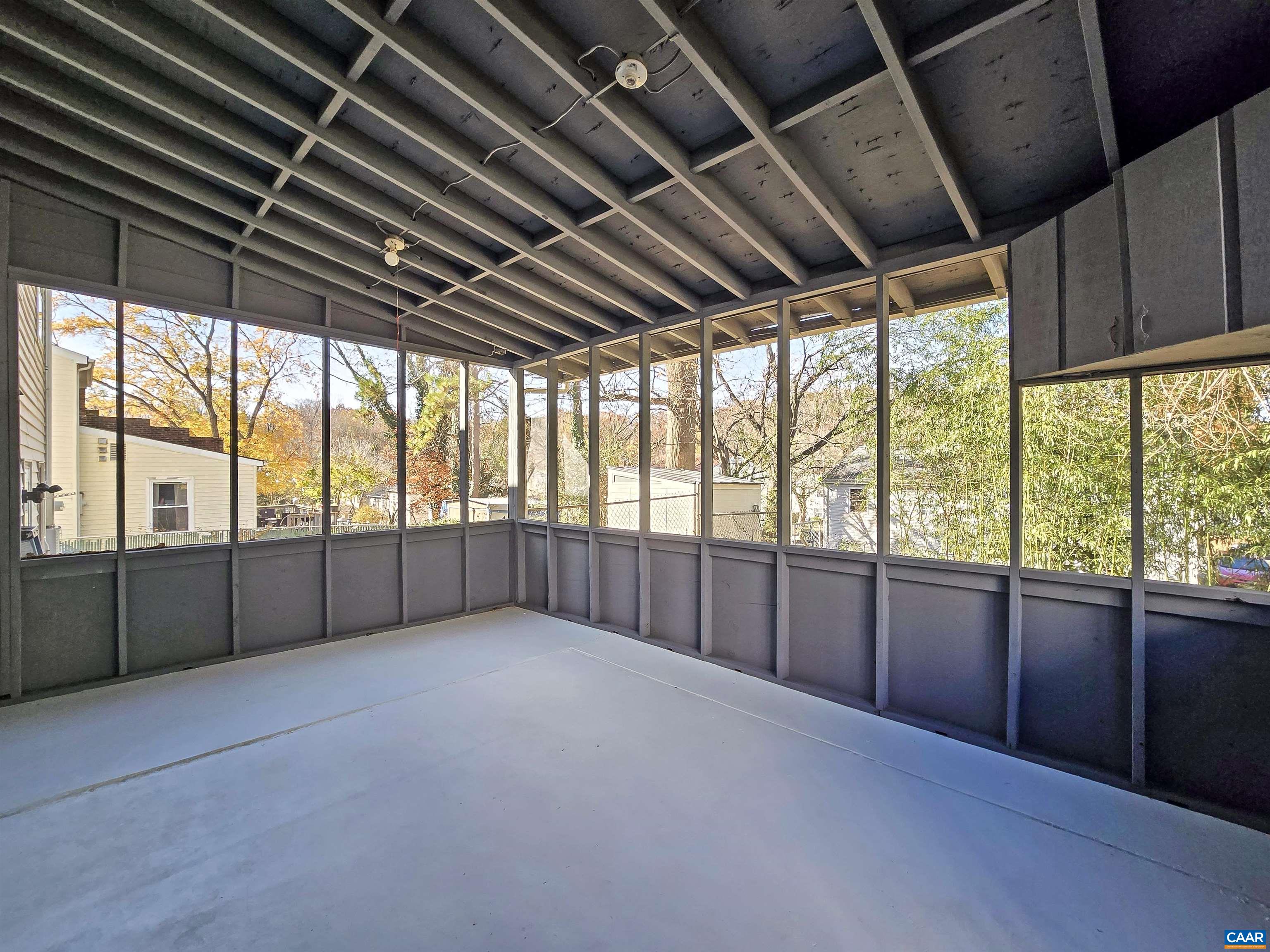 809 PROSPECT AVE