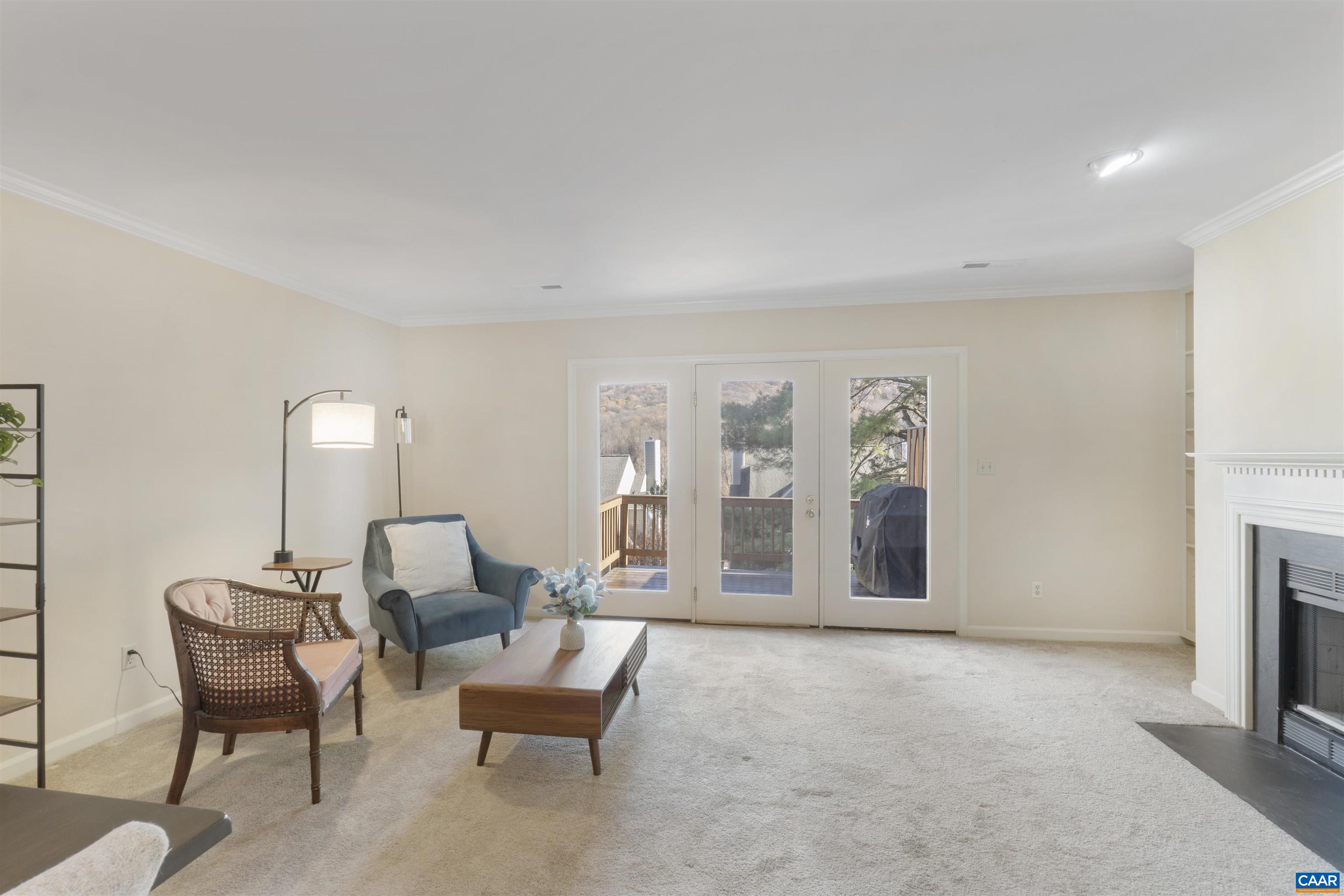 1265 MAPLE VIEW DR