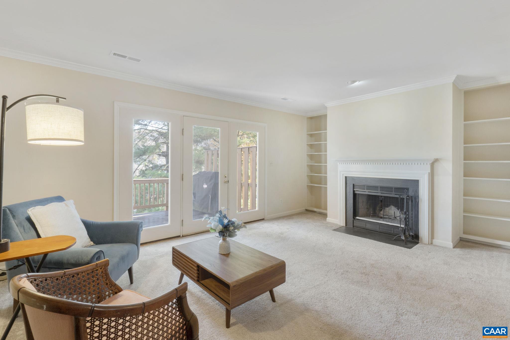 1265 MAPLE VIEW DR