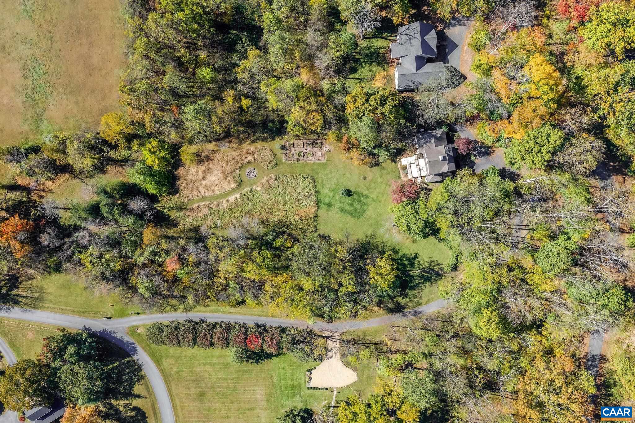 987 RODES FARM DR
