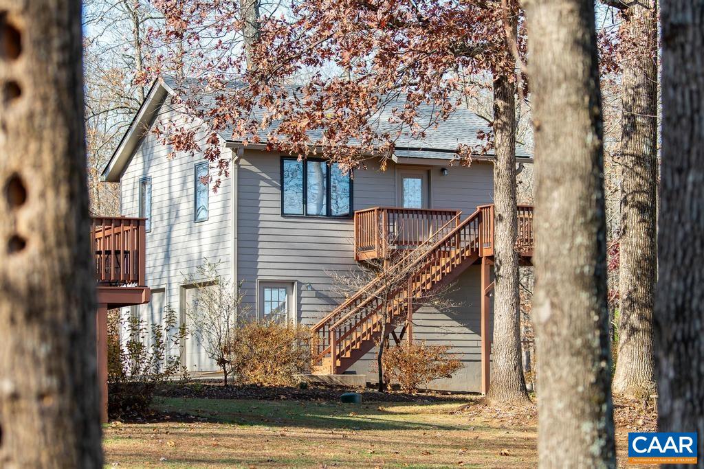 255 SADIE LN