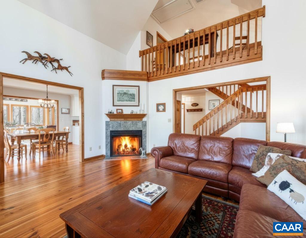 255 SADIE LN