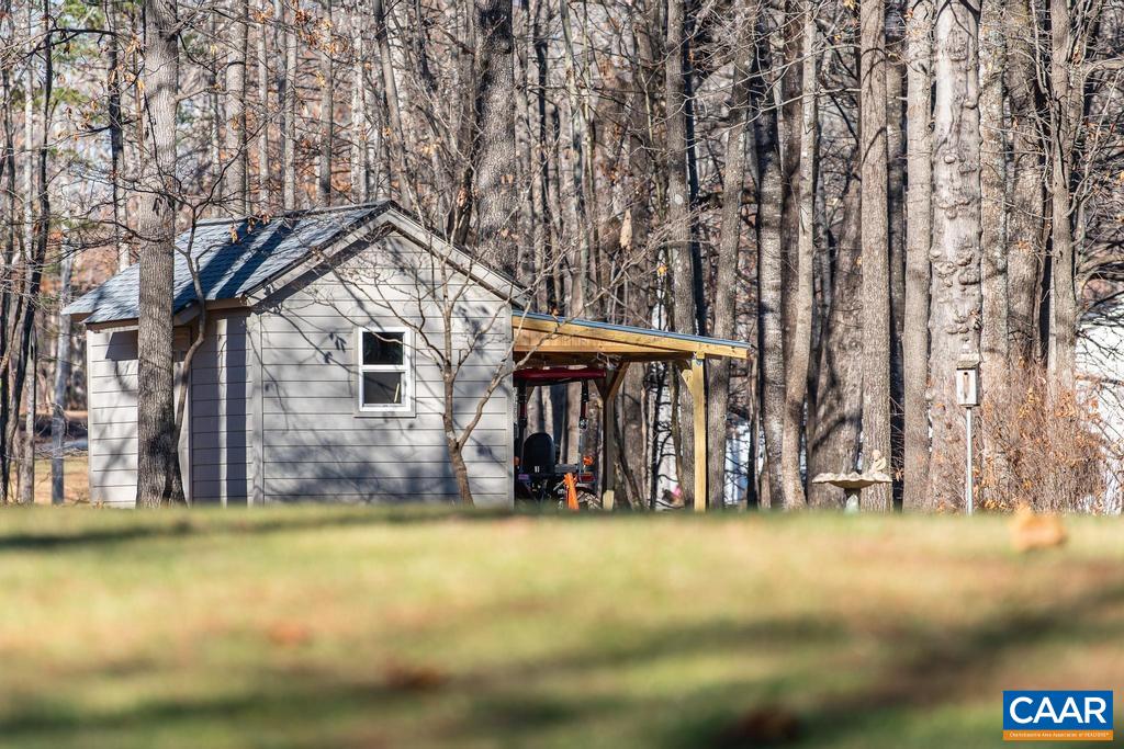 255 SADIE LN