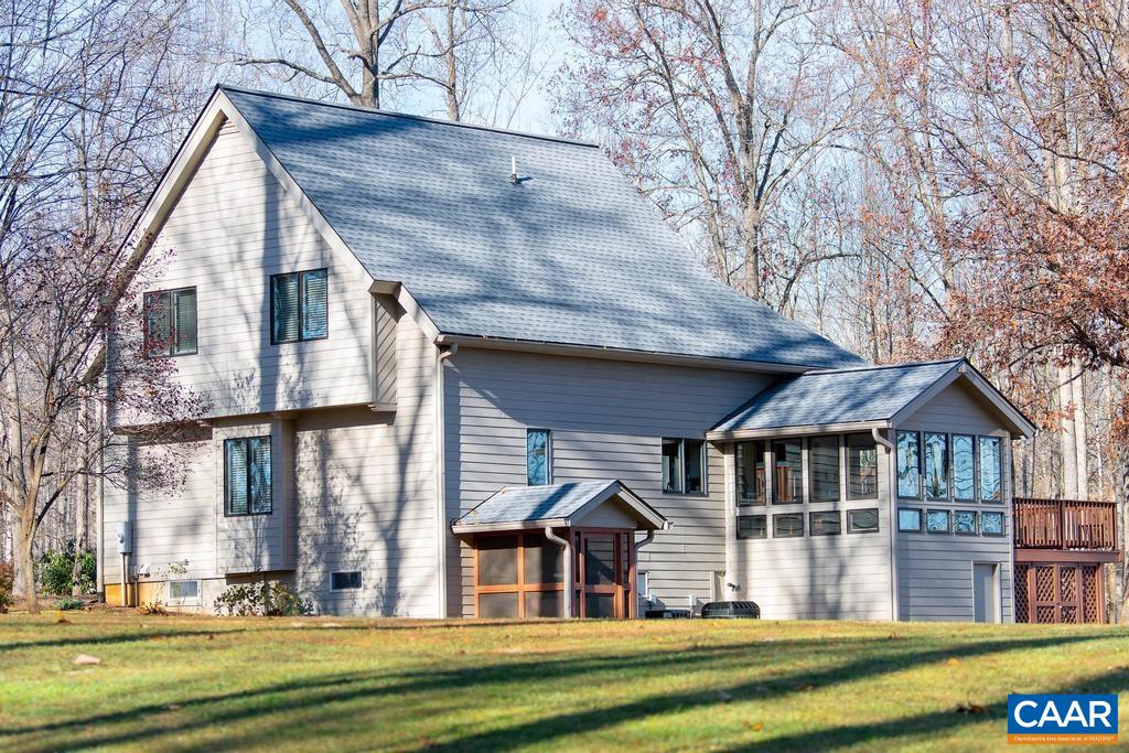 255 SADIE LN