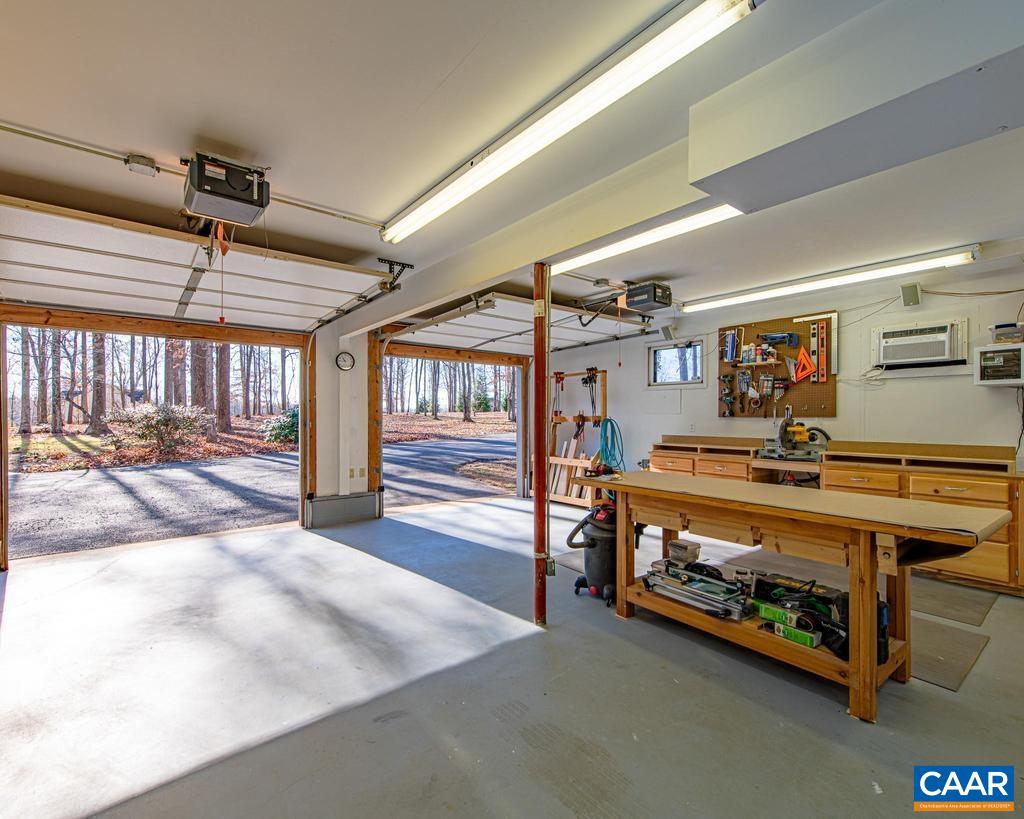 255 SADIE LN