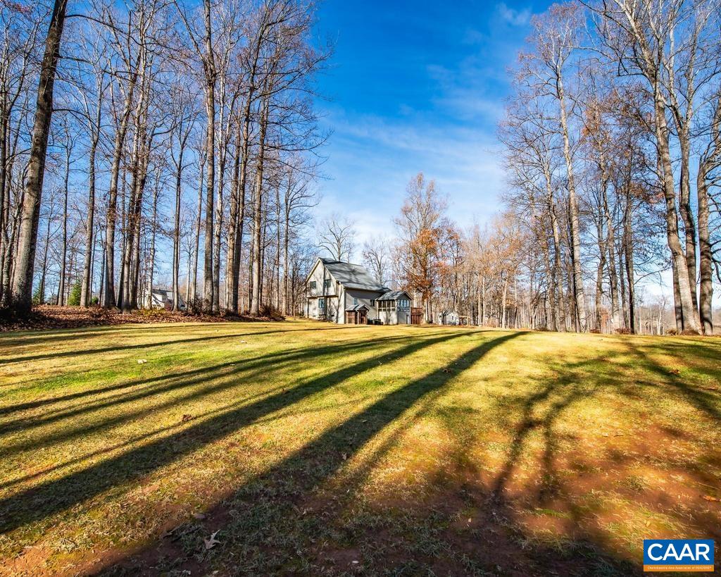 255 SADIE LN