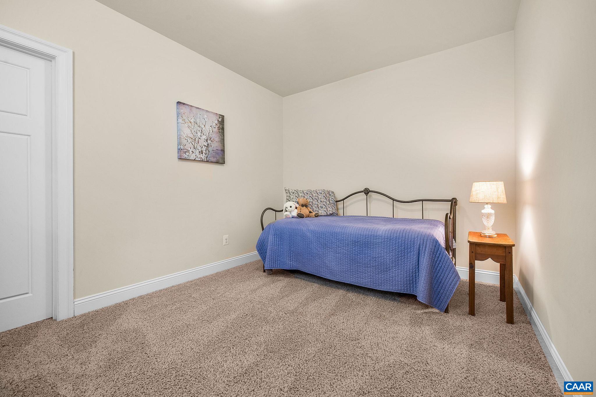 2449 PENDOWER LN