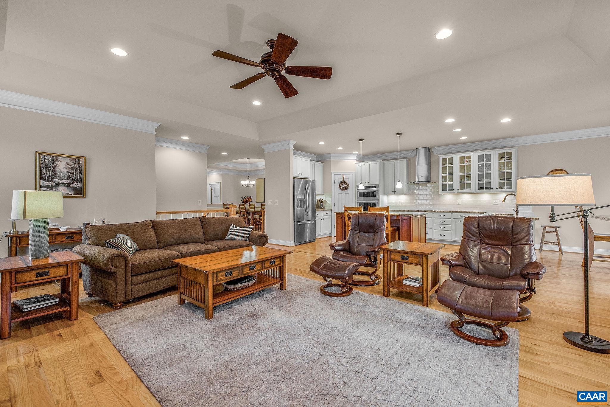 2449 PENDOWER LN