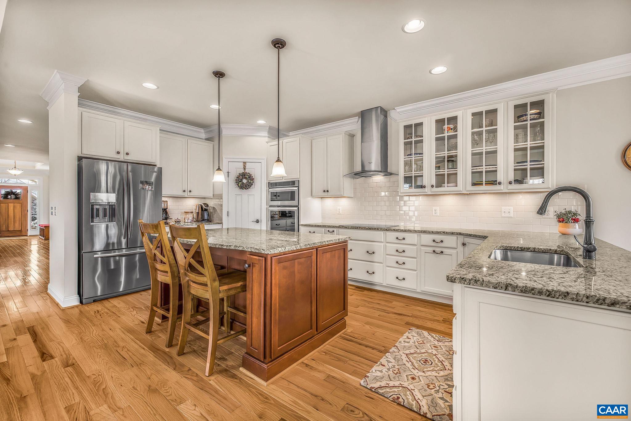 2449 PENDOWER LN