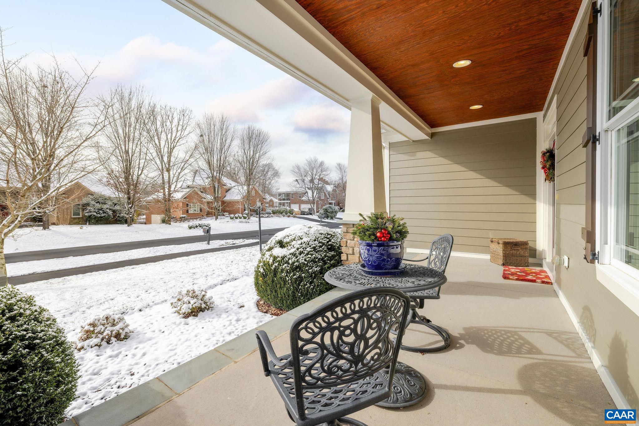 2449 PENDOWER LN