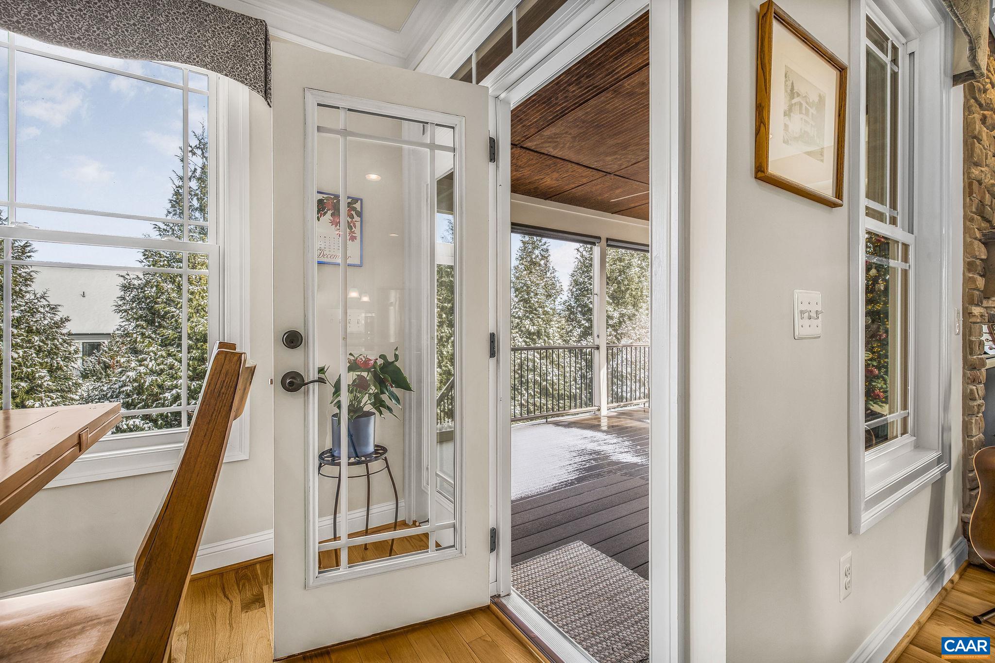 2449 PENDOWER LN