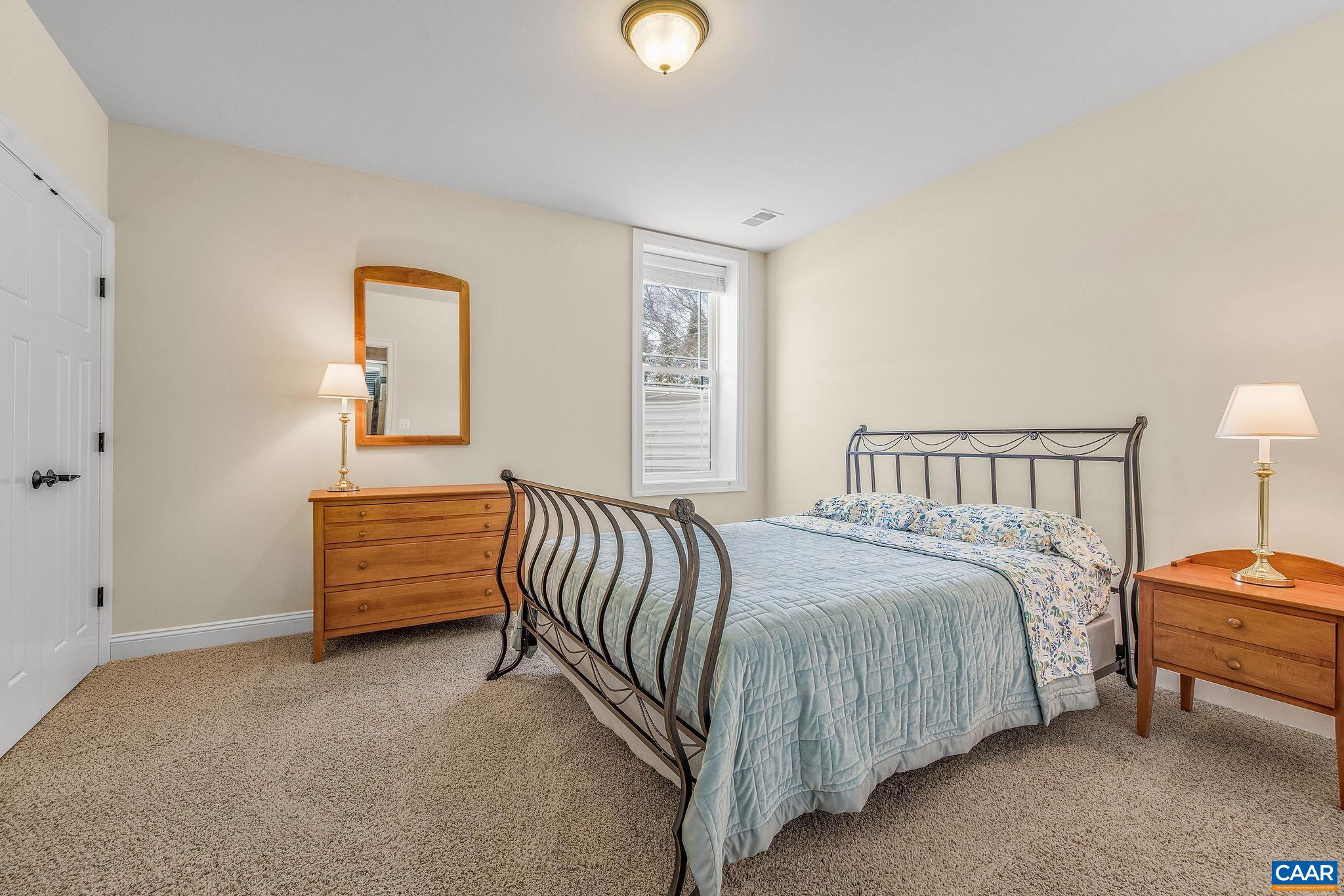 2449 PENDOWER LN