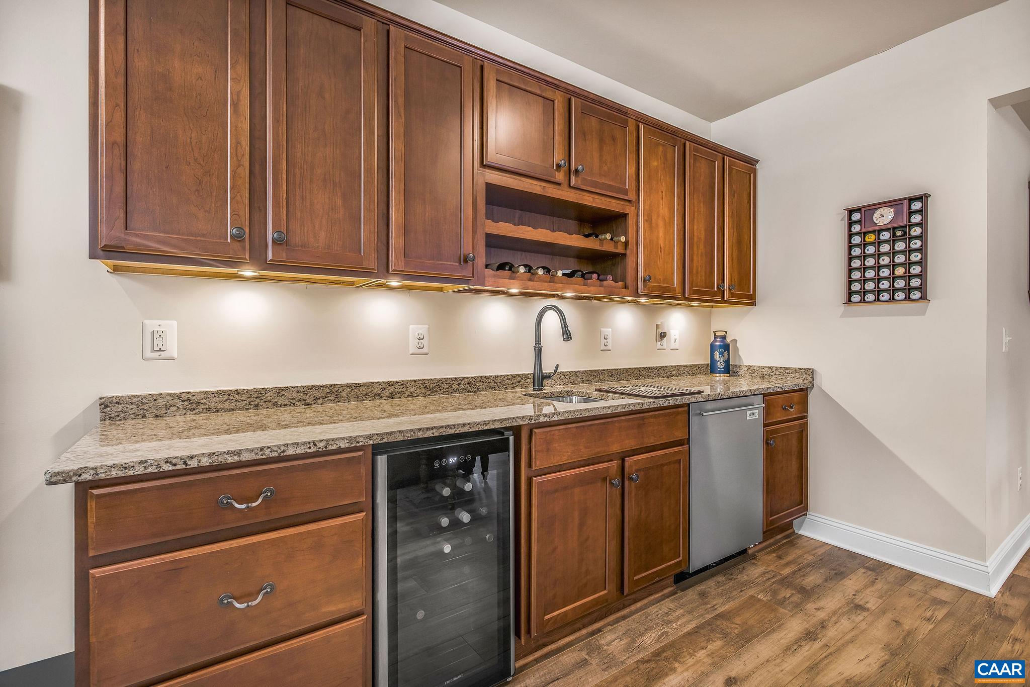 2449 PENDOWER LN