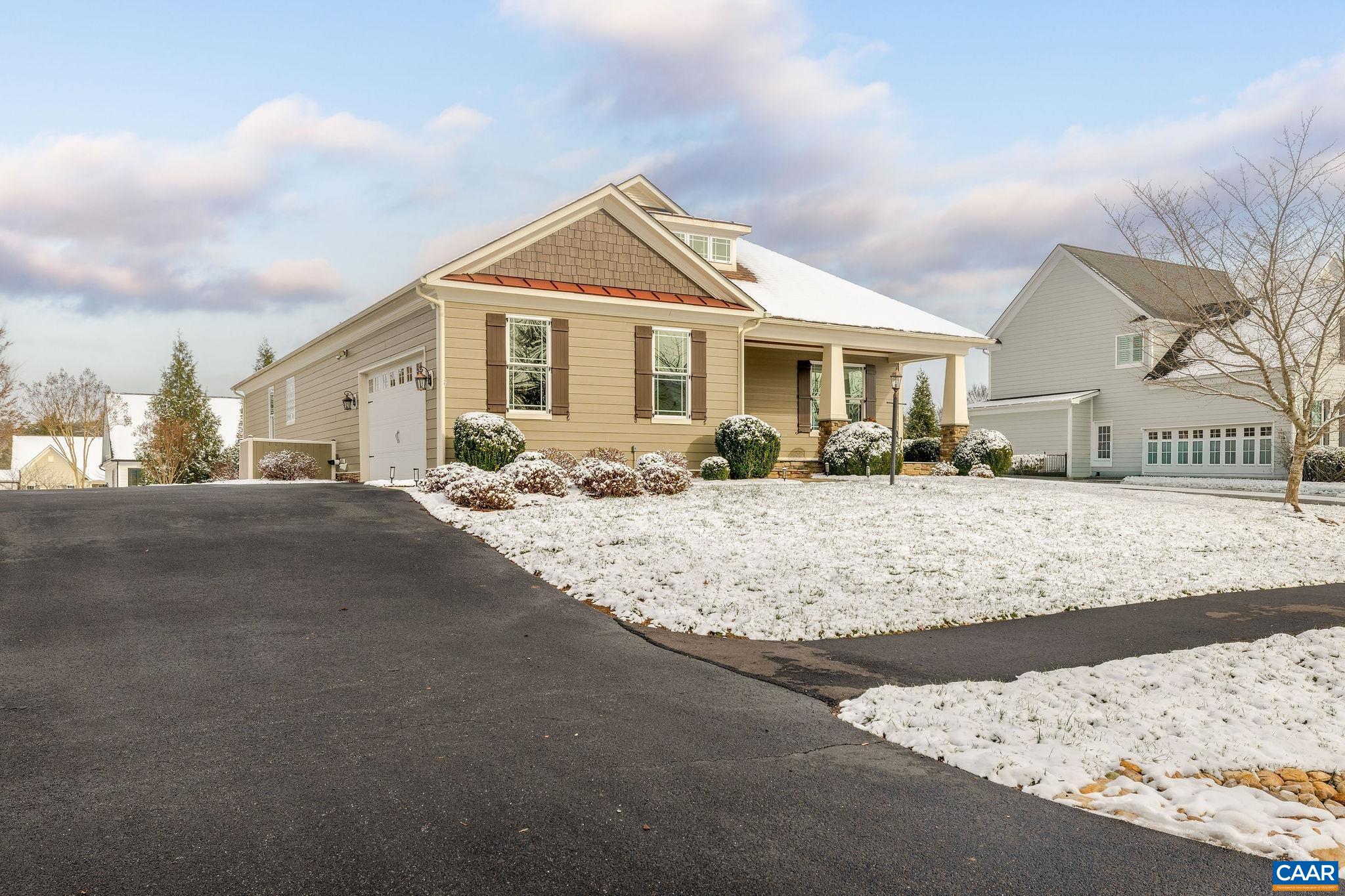 2449 PENDOWER LN