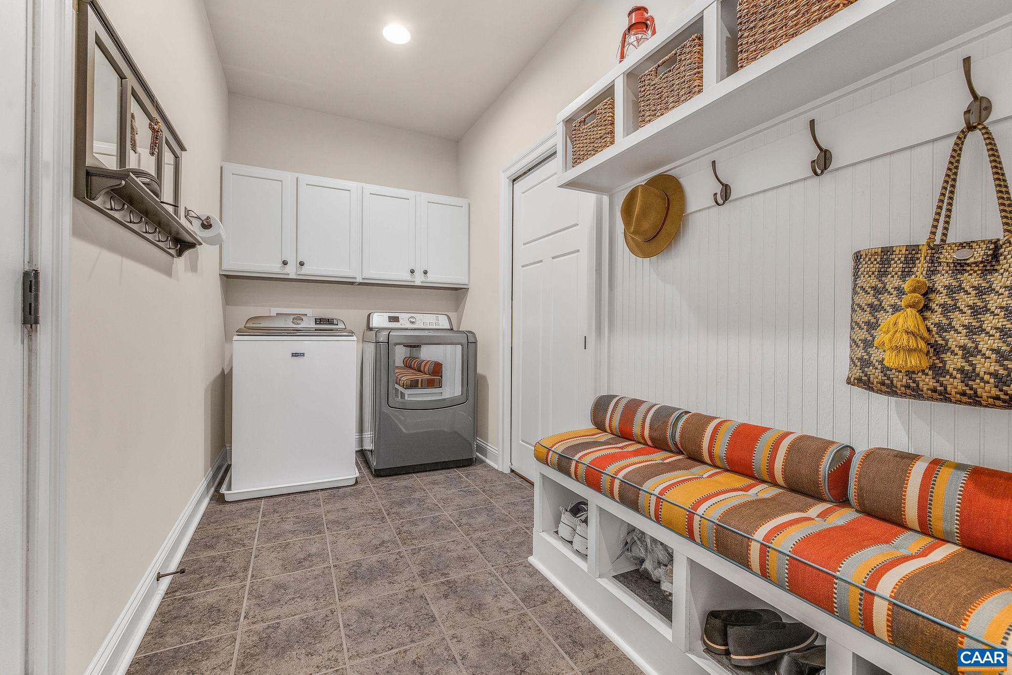 2449 PENDOWER LN