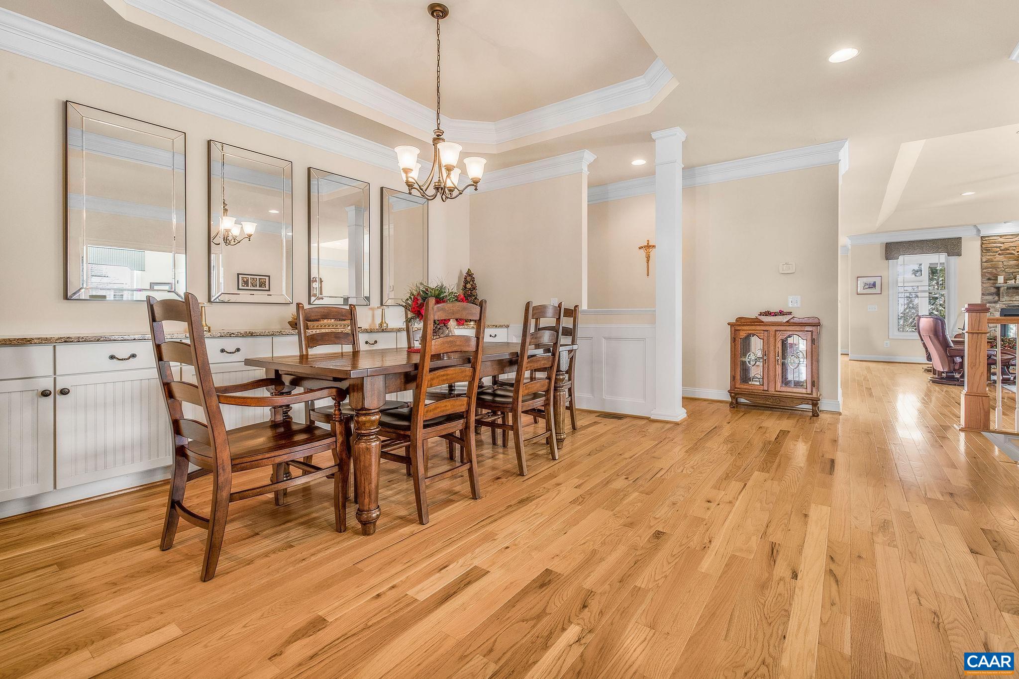 2449 PENDOWER LN