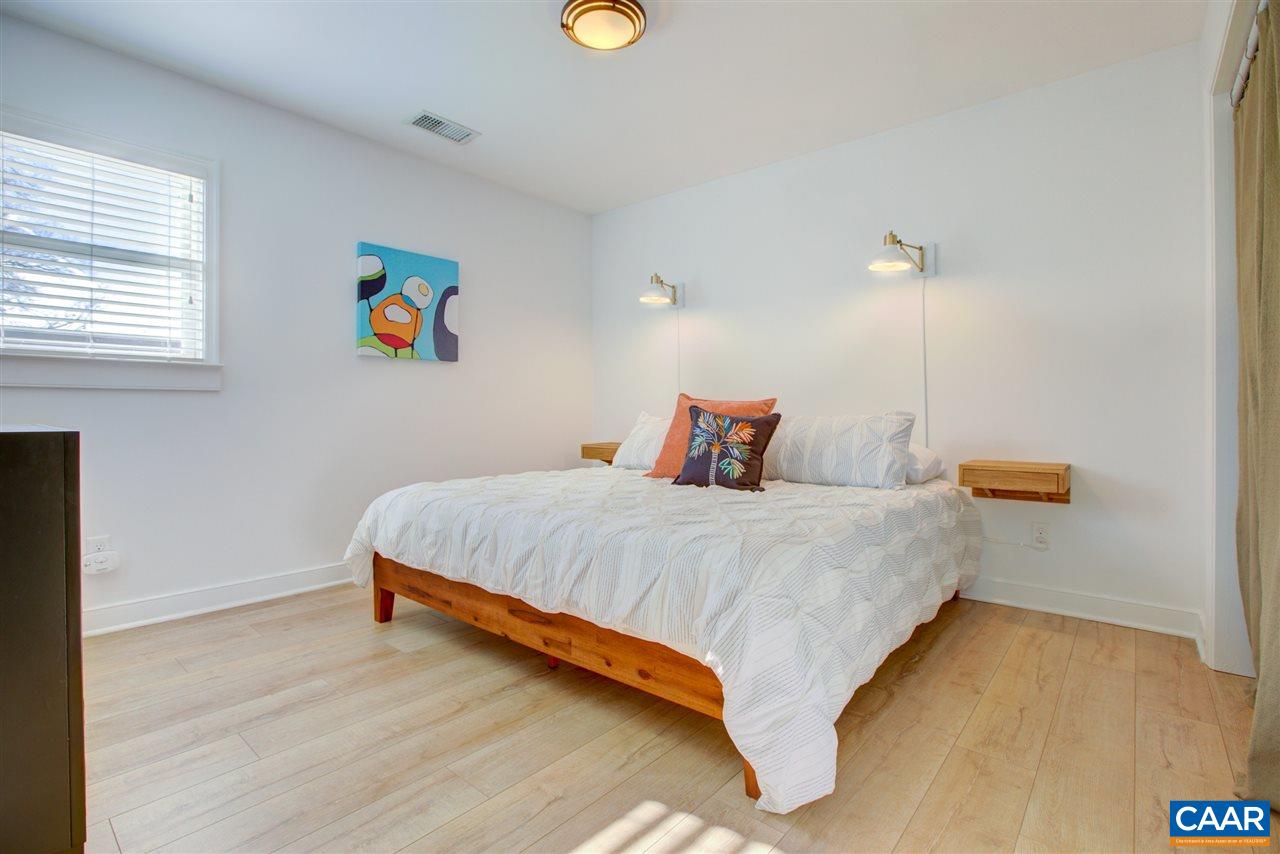 620 BELMONT AVE