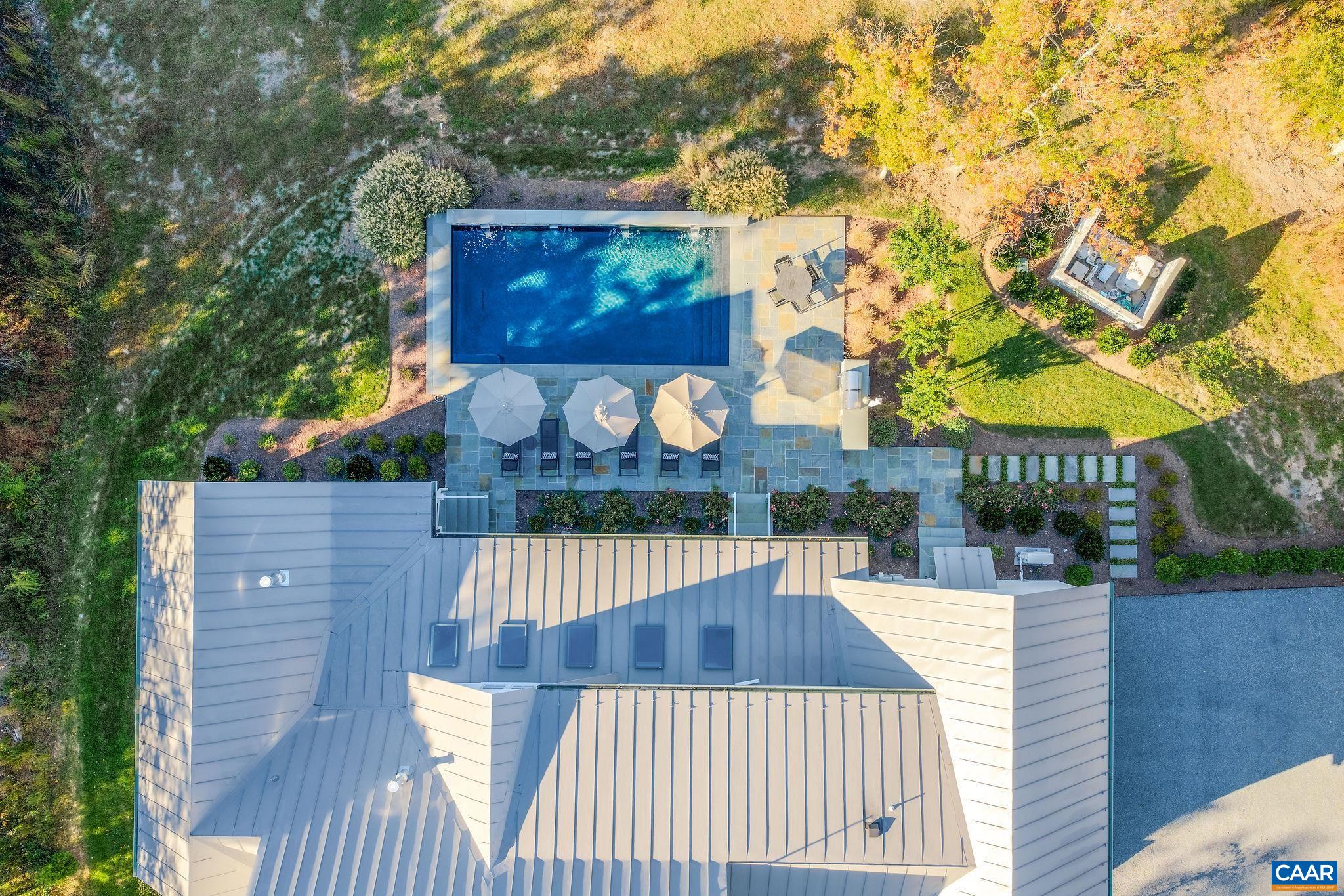 2775 PALMER DR