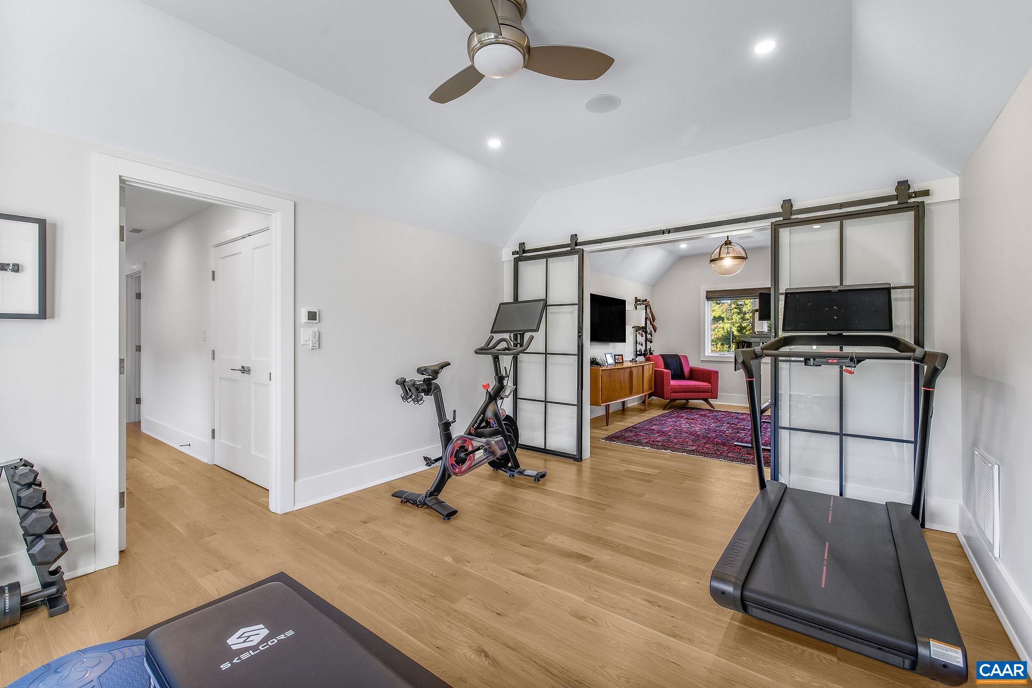 2775 PALMER DR