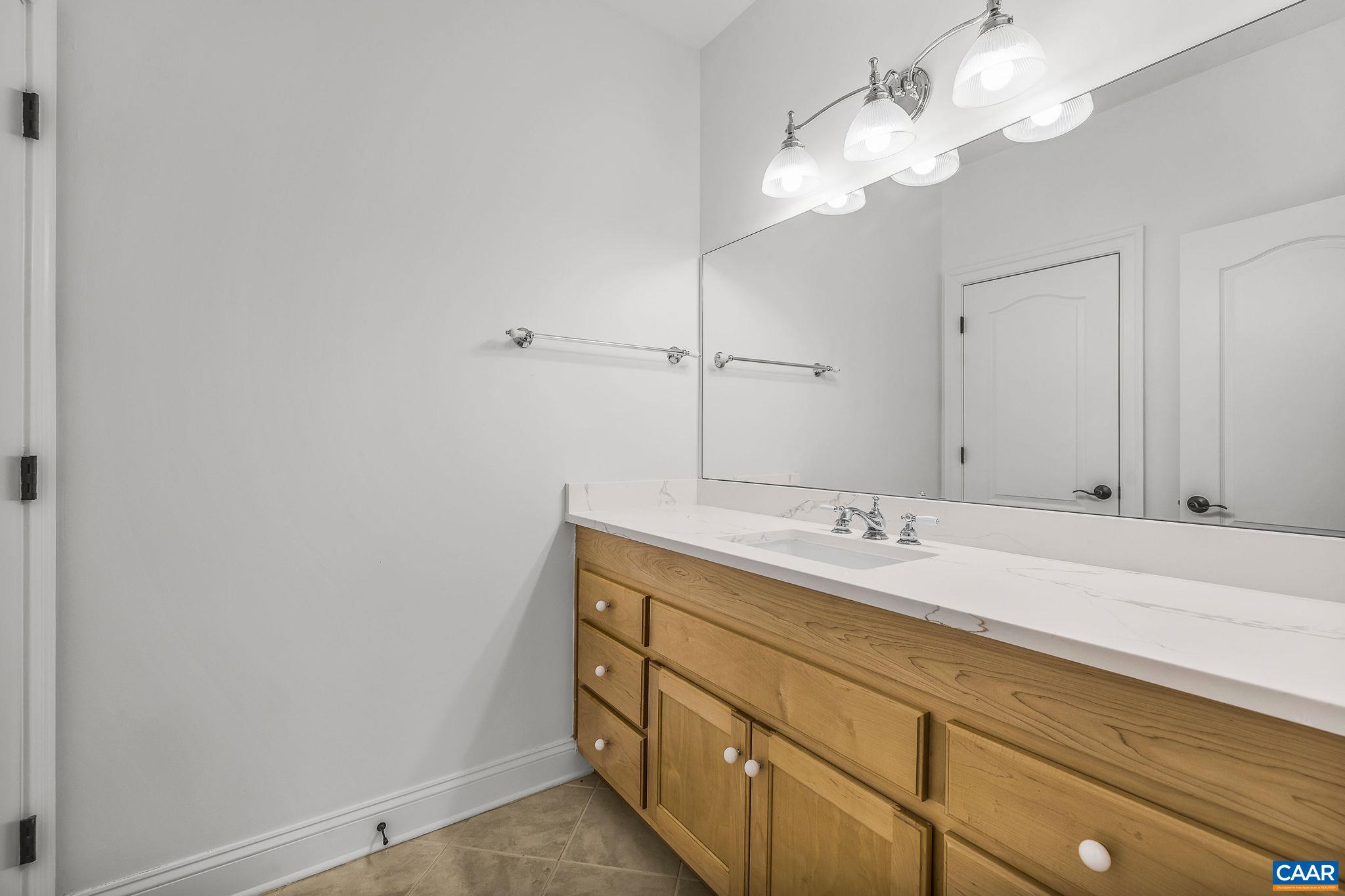 2556 SUMMIT RIDGE TRL
