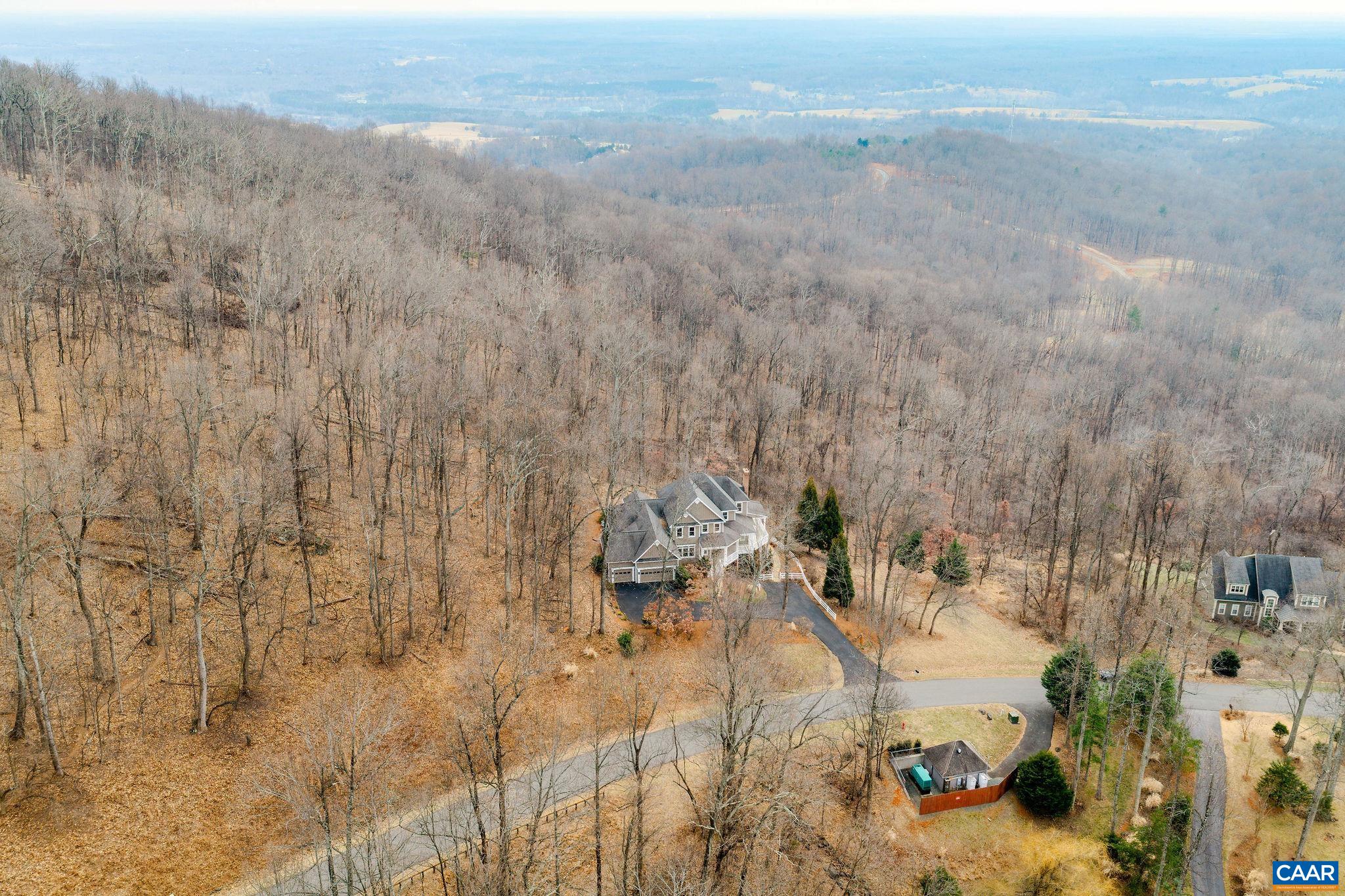 2556 SUMMIT RIDGE TRL