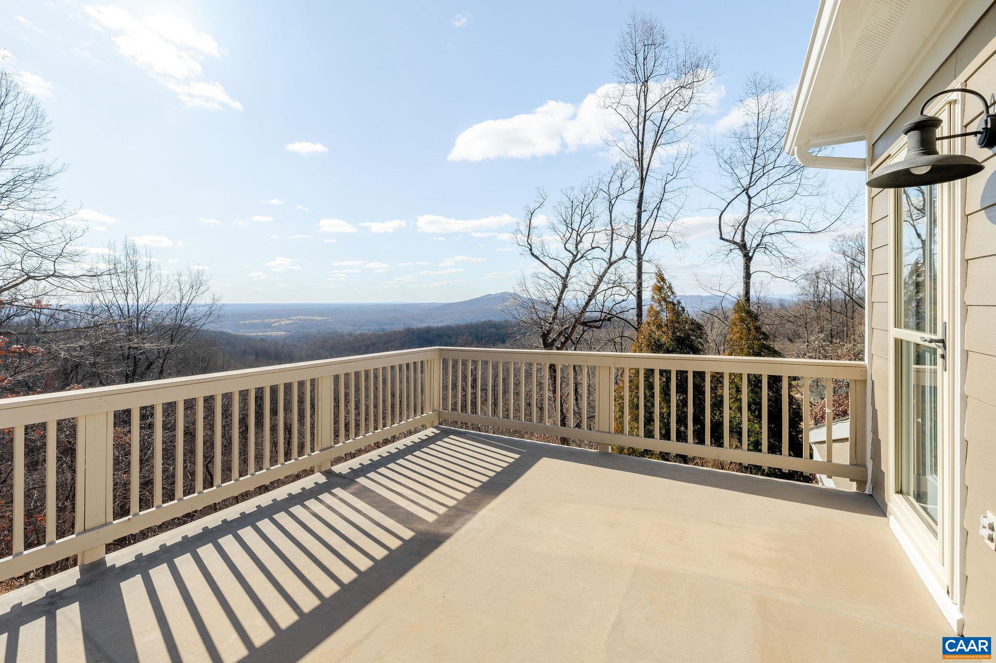 2556 SUMMIT RIDGE TRL